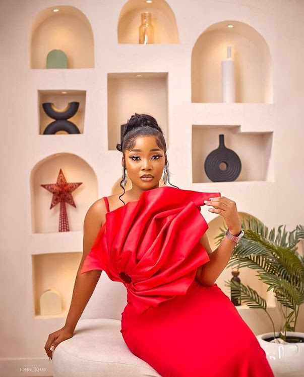 Actress Sandra Okunzuwa shares new photos on her birthday