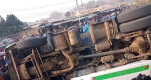 Three die, others injured as truck conveying cattle crashes in Jos Three die, others injured as truck conveying cattle crashes in Jos