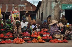 Oyo govt issues seven-day quit notice to roadside traders