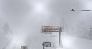 Severe blizzard HITS California and Nevada: Roads closed, power outages reported Severe blizzard HITS California and Nevada