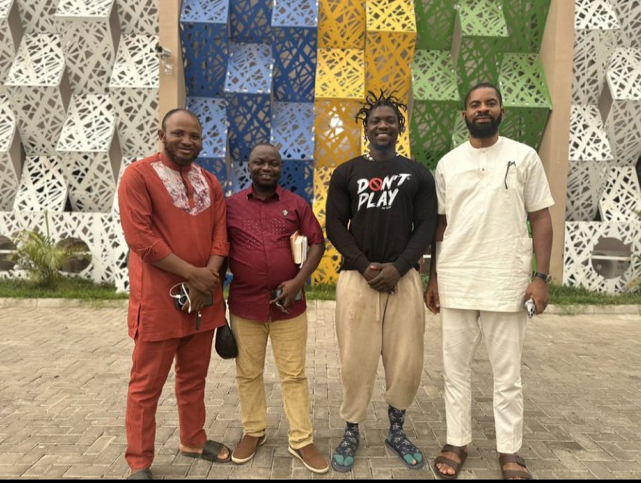 VeryDarkman's photo and video for the first time since his release, mounts internet 