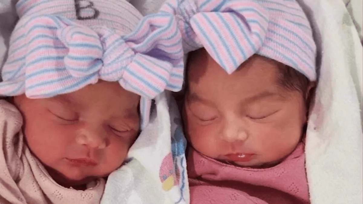 21-year-old parents beat 5-week-old twin girls to De3th