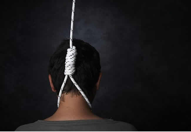 49-year-old woman allegedly HANGS self 49-year-old woman allegedly HANGS self