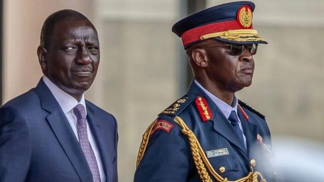 Kenya’s defence chief, nine top officers d!e in military helicopter crash