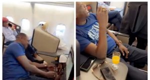 Nigerians drag Teni for her association with IBD Dende Nigerians drag Musician Teni, over her linkup with IBD Dende