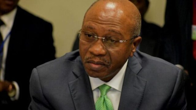Emefiele granted N300m bail, denies unlawful naira printing