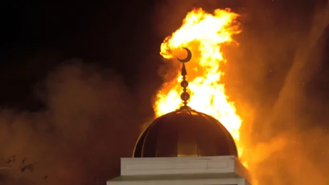 Man sets Kano mosque on fire during prayers