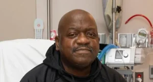 Man who received first pig kidney transplant D!ES Man who received first pig kidney transplant D!ES