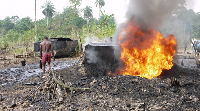 NNPC uncovers 122 illegal REFINERIES NNPC uncovers 122 illegal REFINERIES