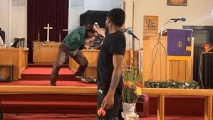Pastor escapes de3th in Church shooting