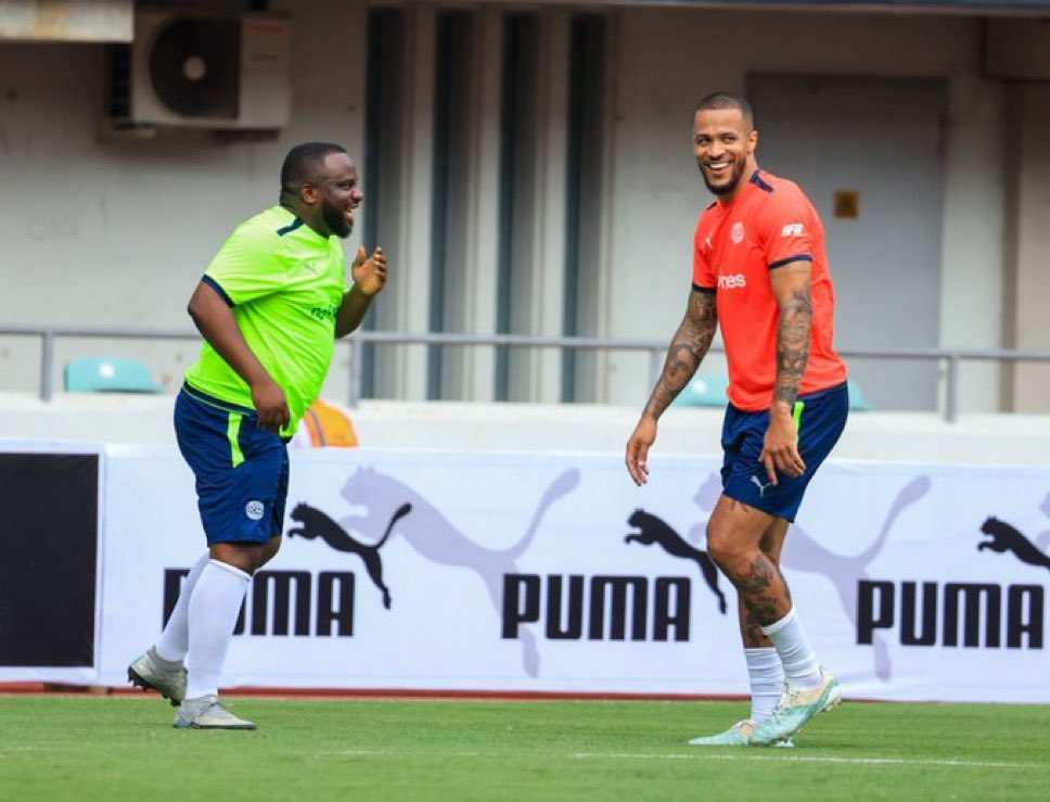 Sabinus rewards Photographer with N500K for taking stunning Pictures at football event