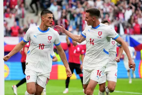 Georgia 1 v 1 Czech Republic: Patrick Schick rescues Czechs in a draw tie with Georgia Georgia 1 v 1 Czech Republic: Patrick Schick rescues Czechs in a draw tie with Georgia