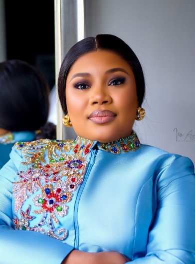 She is pretty! Seyi Edun celebrates birthday with new photos