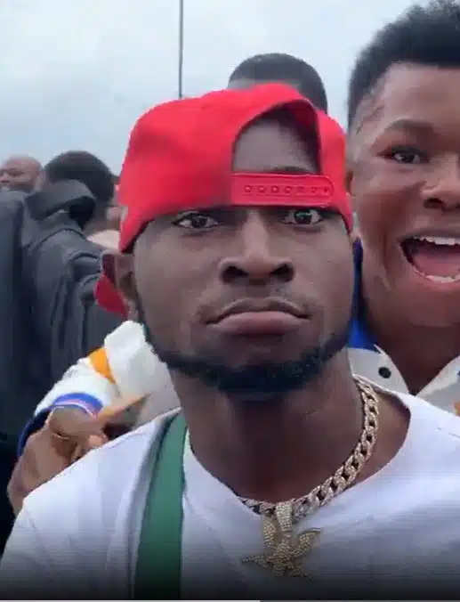 #CHIVIDO: Davido’s lookalike laments for being denied access to venue