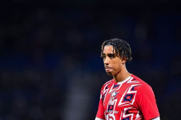 UPDATE: Leny Yoro agrees to join Manchester united, medical in place
