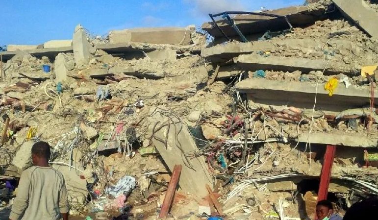 Three-storey building collapses in Anambra Three-storey building collapses in Anambra