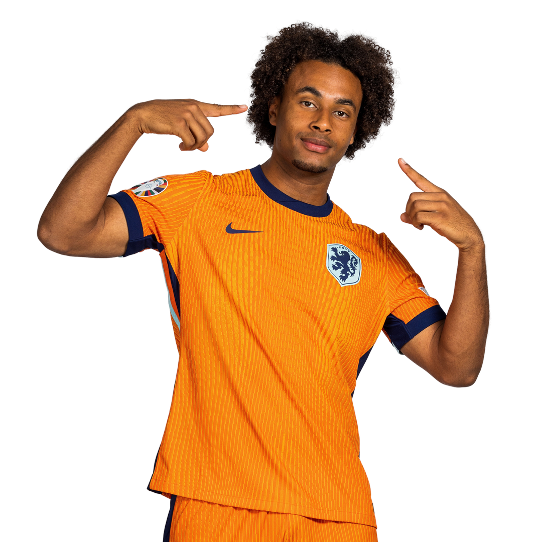 Joshua Zirkzee's move to Manchester united has been confirmed