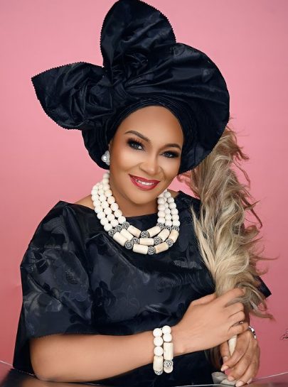 Doris Simeon celebrates birthday with new photos 