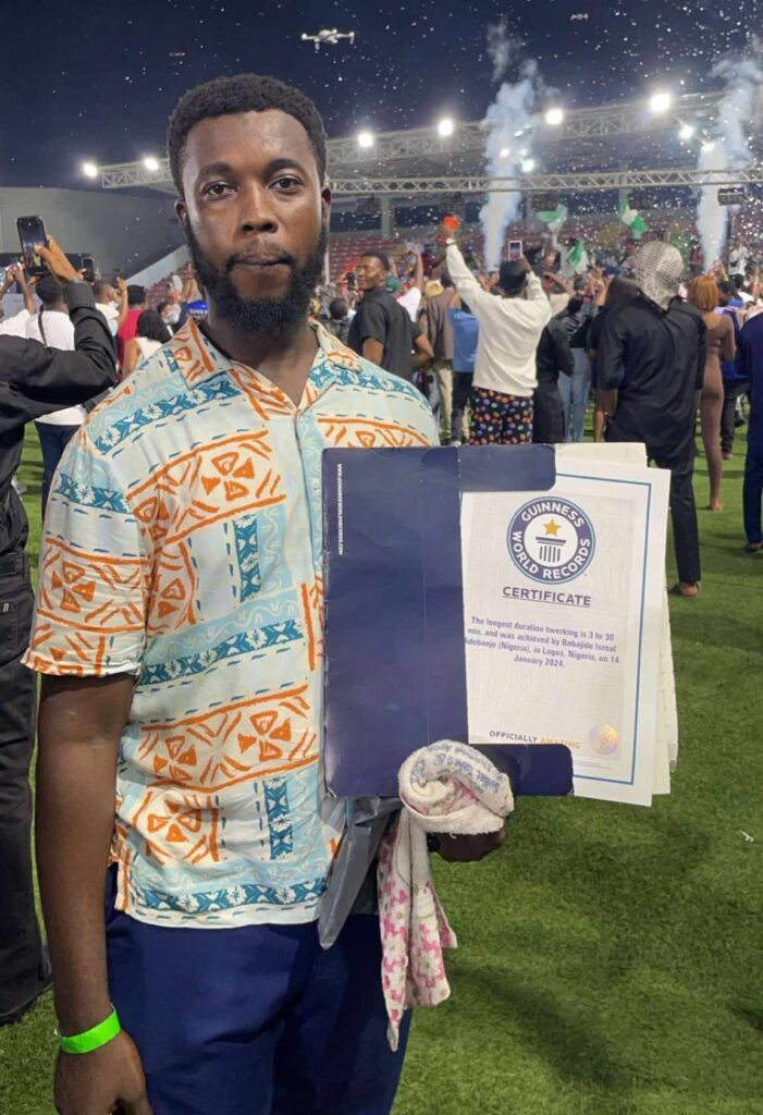 Young Man breaks Guinness World Record for the longest twerking