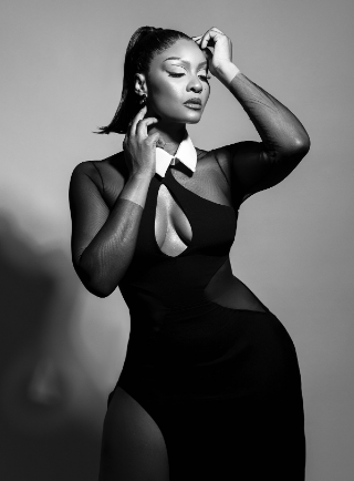 Osas Ighodaro FLAUNTS her banging bod in new photos