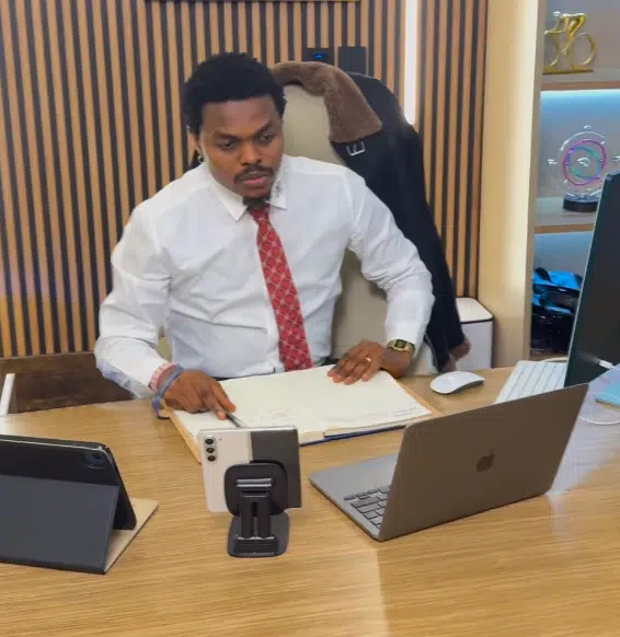 BLord gives CLUE on his net worth