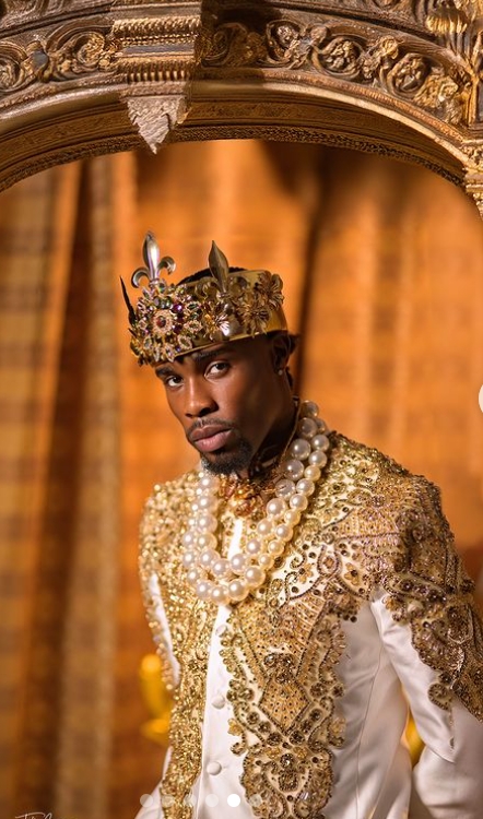 Bbnaija's Neo Akpofure celebrates 30th birthday in style 