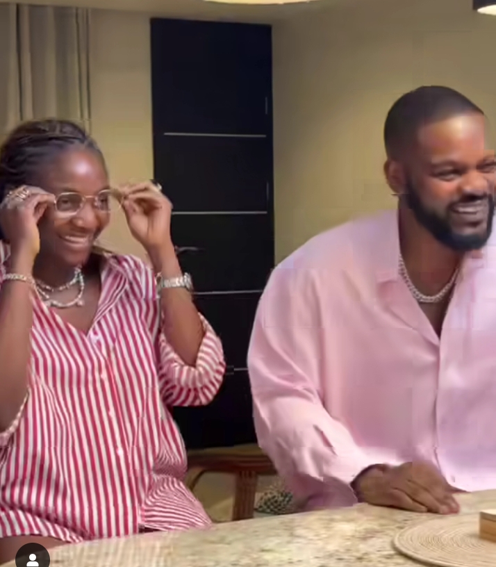 Reactions as Falz and Simi vibe together