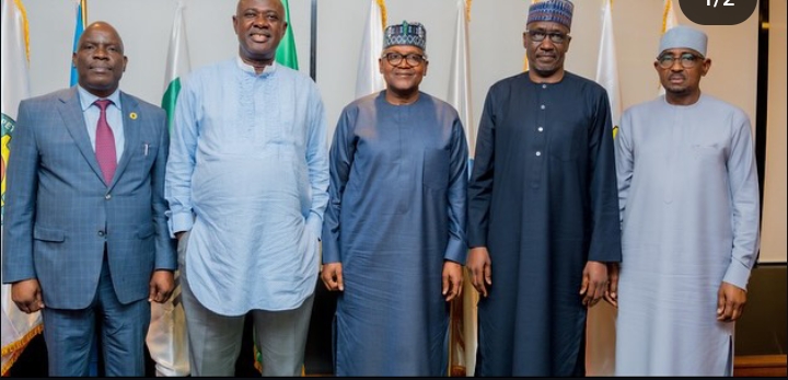 JUST IN: FG reunites Dangote with fuel regulators