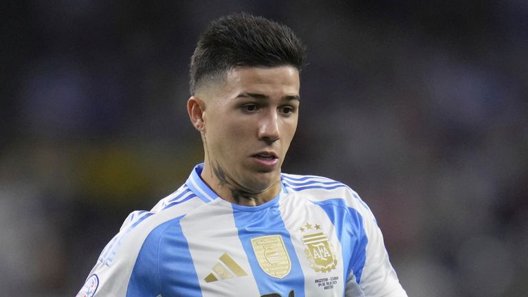 Enzo Fernandez apologizes for his alleged racist chant against France 