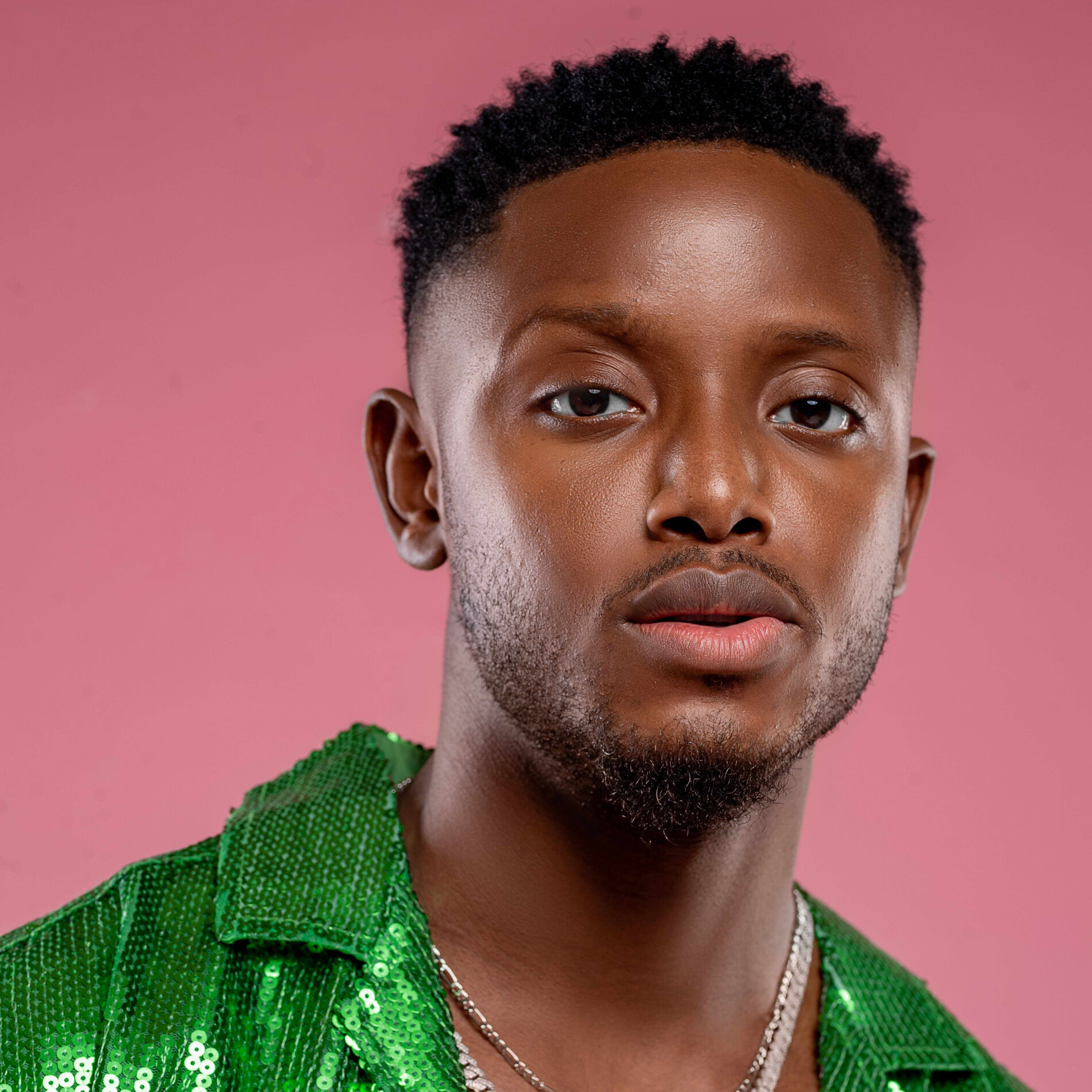 Chike blesses Troll with N1M after heated exchange Chike blesses Troll with N1M after heated exchange