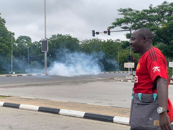 Police fires teargas protesters at federal secretariat in Abuja