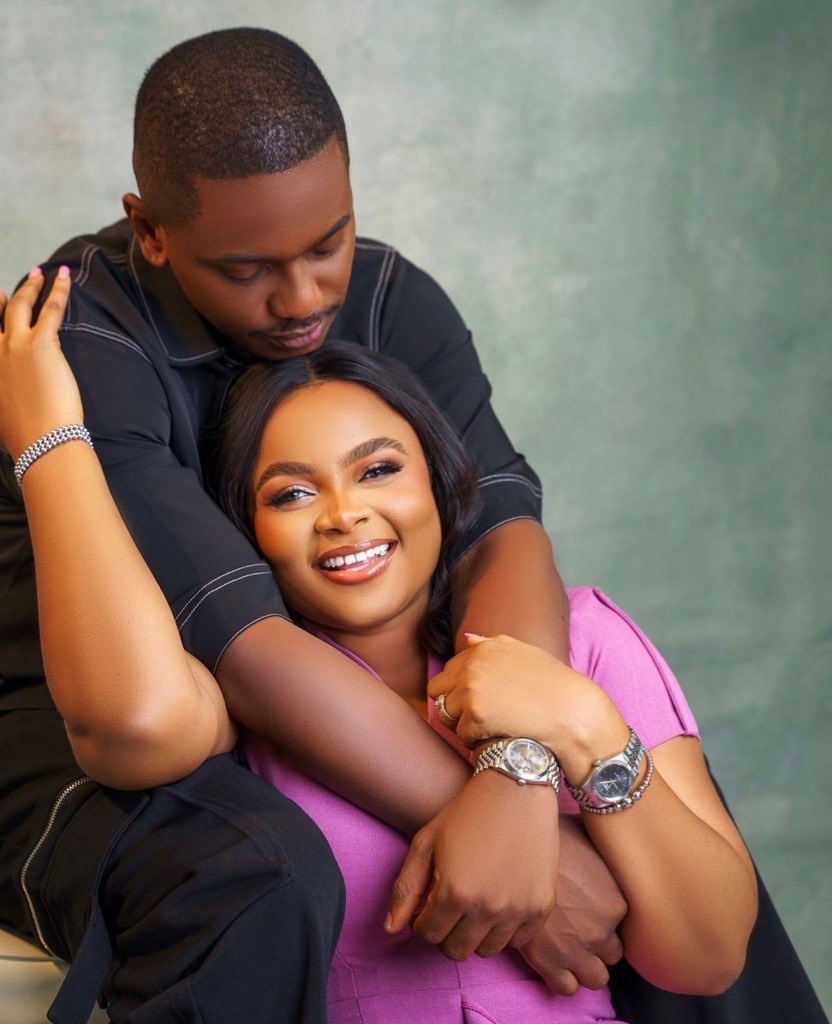 Timini Egbuson and Bimbo Ademoye stirs dating rumors with cozy pictures