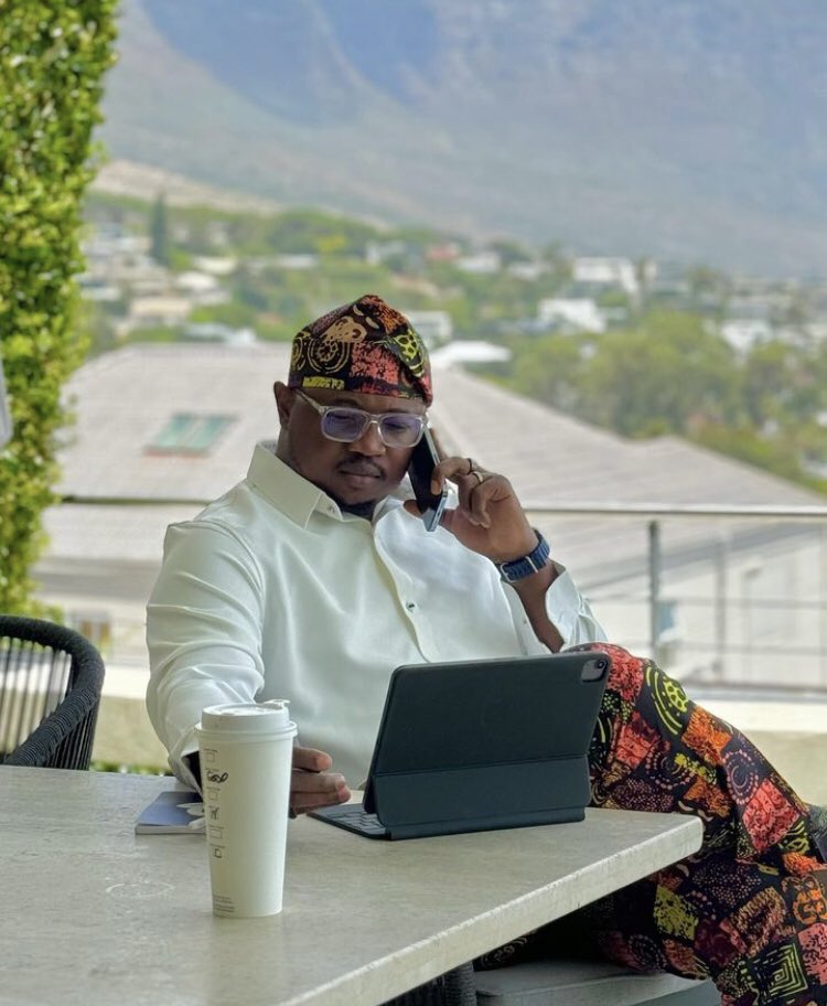Popular Yoruba vlogger, Afobaje, passes away Popular Yoruba vlogger, Afobaje, passes away