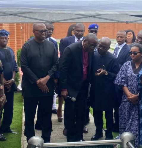 Photos from Onyeka Onwenu's burial