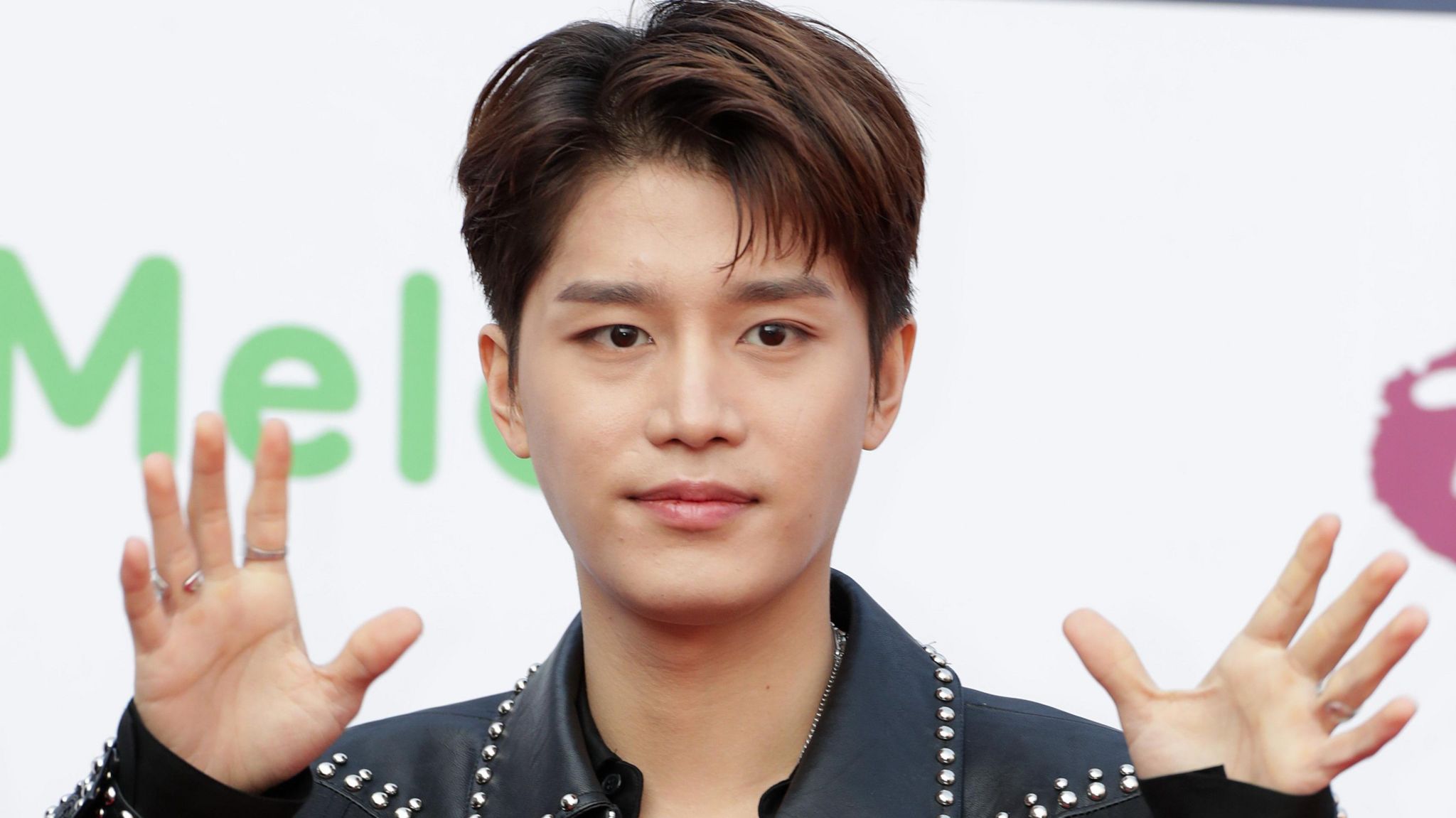 Popular K-pop singer removed from boyband Popular K-pop singer removed from boyband