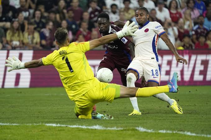 Servette 2 v 1 Chelsea: Chelsea advance, despite defeat to Servette Servette 2 v 1 Chelsea: Chelsea advance, despite defeat to Servette