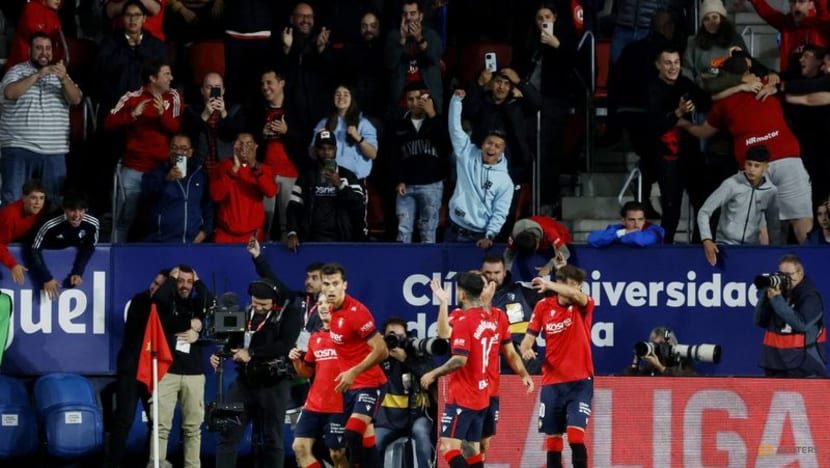 Osasuna 4 v 2 Barcelona: Osasuna breaks Barca's unbeaten run in 6 goal thriller 