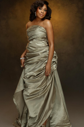 She is pretty! Mo Abudu is 60 TODAY 