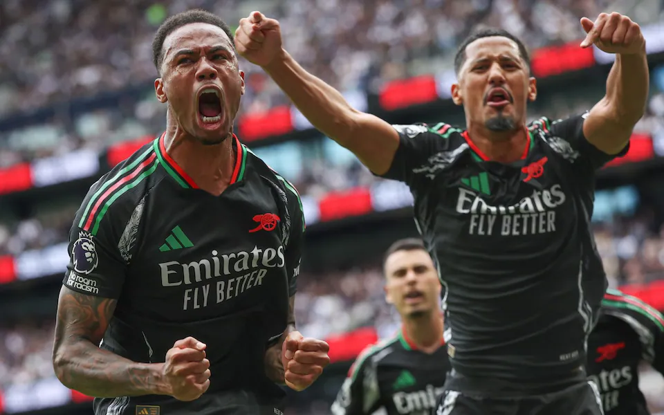 Tottenham 0 v 1 Arsenal: Gabriel's header gives Arsenal win over rivals Tottenham