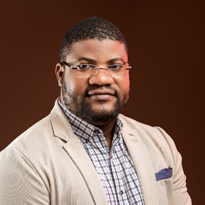 Influencer, Isaac Olatunde threatens to expose Wizkid if he attacks Davido 