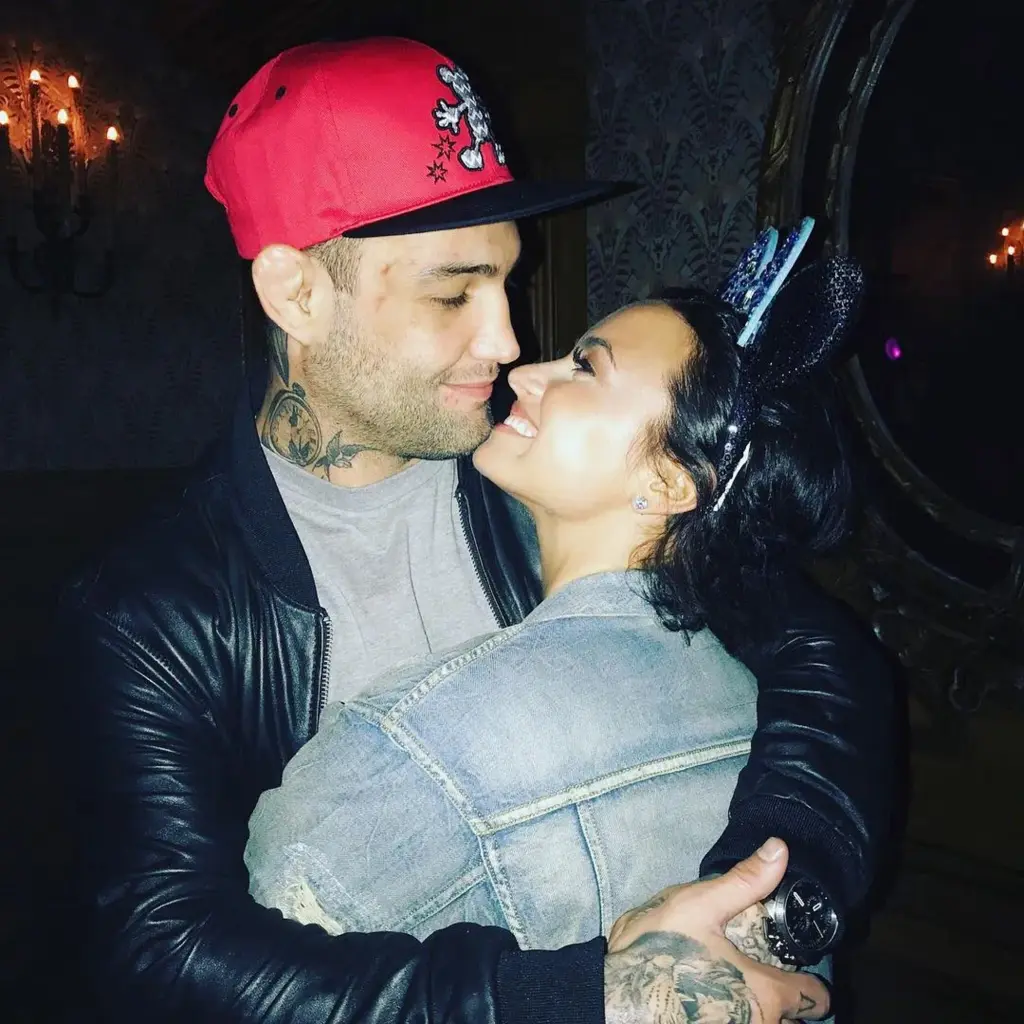 Demi Lovato’s MMA fighter ex d!es at 38