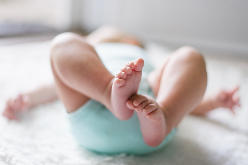 Father 'sells 11-month-old baby to pay for gambling' Father 'sells 11-month-old baby to pay for gambling'