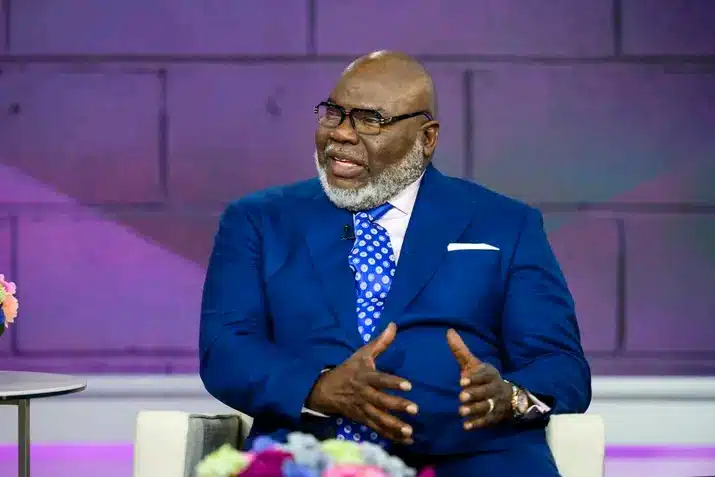 Bishop TD Jakes provides update on his recovery Bishop TD Jakes provides update on his recovery