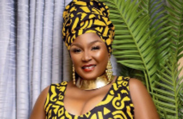 Ruth Eze laments over fake love in Nollywood Ruth Eze laments over fake love in Nollywood