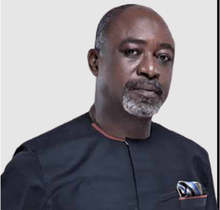 Actor, Bimbo Manuel exposes fake lifestyle of colleagues 1 Actor, Bimbo Manuel exposes fake lifestyle of colleagues