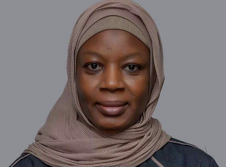 CBN imposes N150M fine on banks supplying hawkers mint note