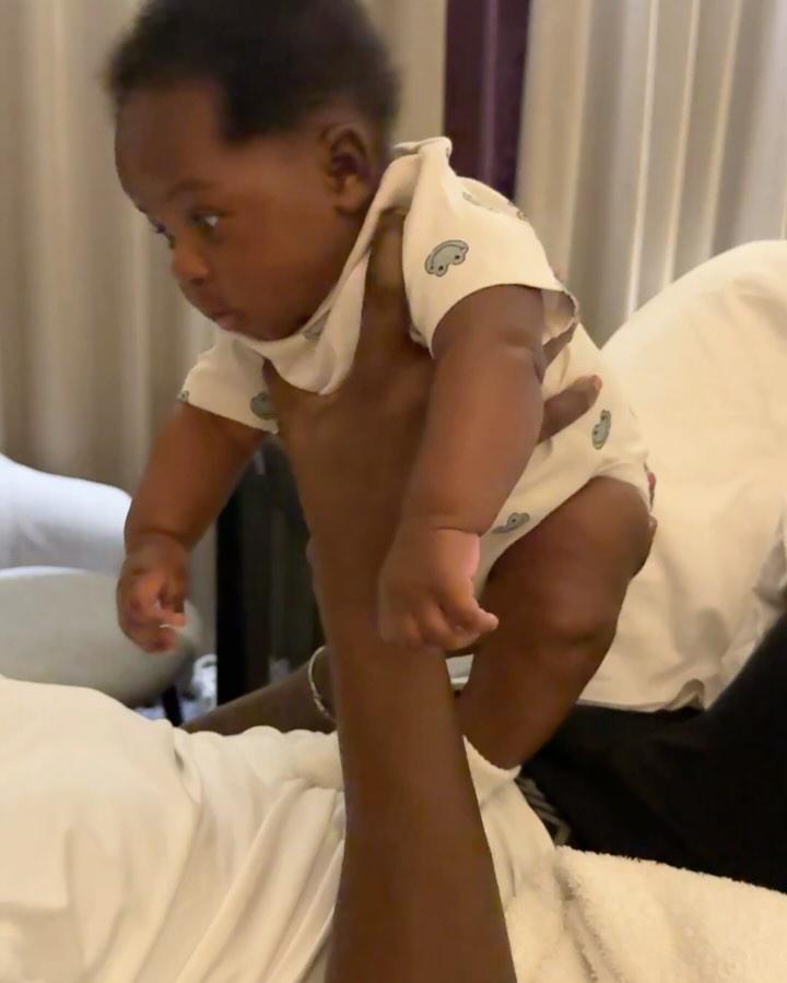 Lovely photos of Reekado Banks & his family 