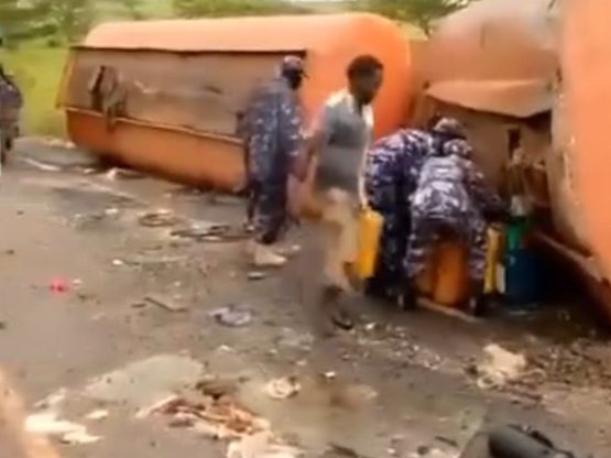 Officers scooping fuel from fallen tanker not our personnel – Police Officers scooping fuel from fallen tanker not our personnel – Police