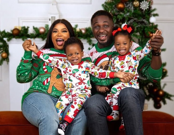 The Johnsons releases their Christmas photos The Johnsons releases their Christmas photos