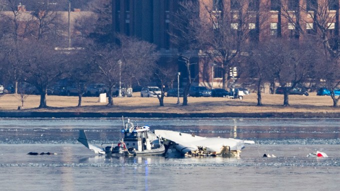 Mid-Air plane collision over Washington leaves 67 feared dead